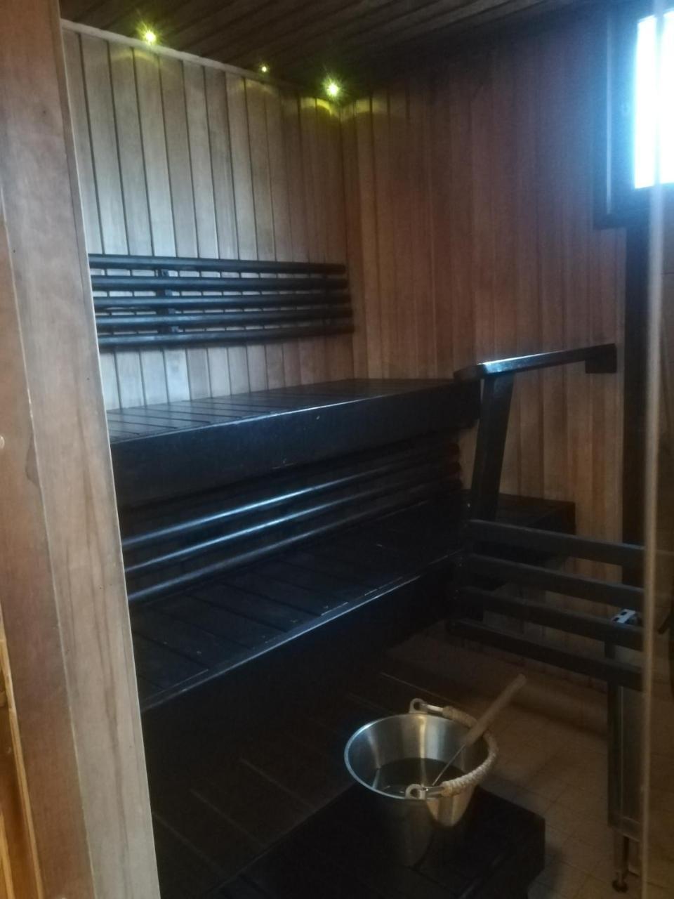 Gasthaus Henri Raisio Zewnętrze zdjęcie